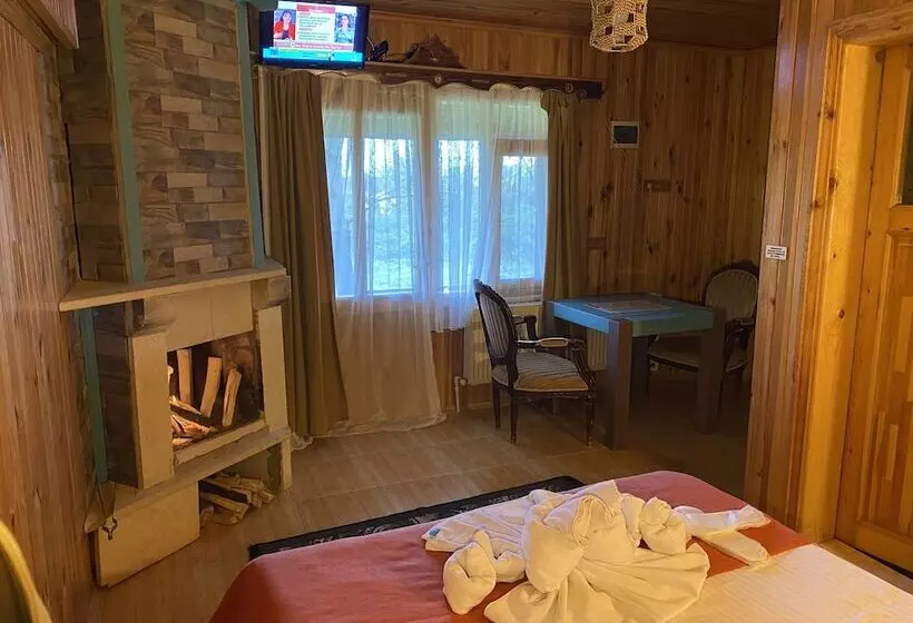 Agva Green River Otel