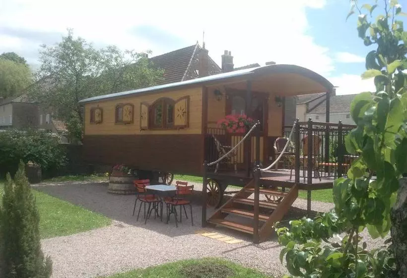 ベッドアンドブレックファースト Le Clos De La Roche