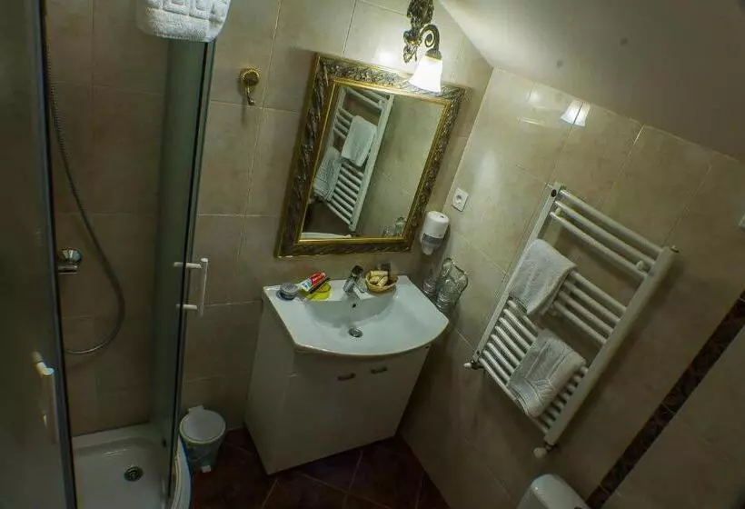 تختخواب و صبحانه Casa Del Sol Rozalija Luxury Rooms