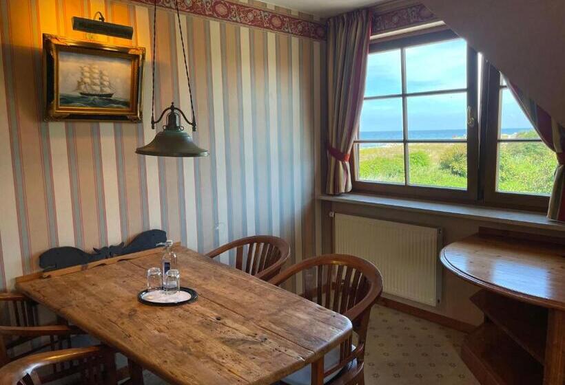 Moby Dick Hotel & Ferienwohnungen