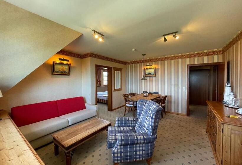 Moby Dick Hotel & Ferienwohnungen