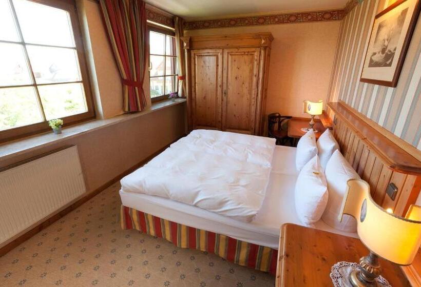 Moby Dick Hotel & Ferienwohnungen