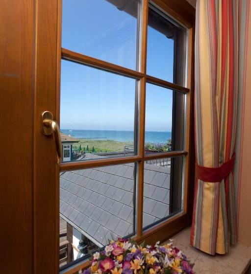 Moby Dick Hotel & Ferienwohnungen