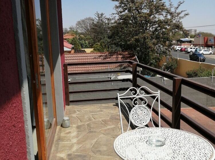 پانسیون Windhoek Gardens Boutique