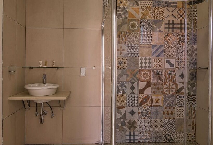 پانسیون Windhoek Gardens Boutique