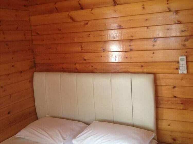 هتل Ataol Beach & Bungalows