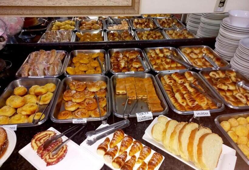 בית מלון כפרי Graunas