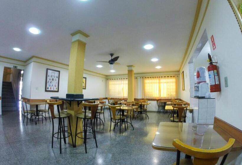 בית מלון כפרי Graunas