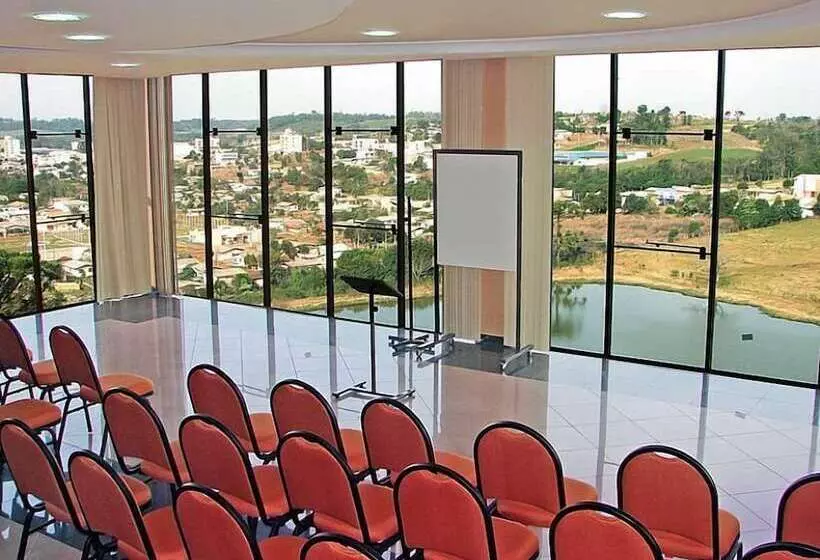 Hotelli Lago Dourado