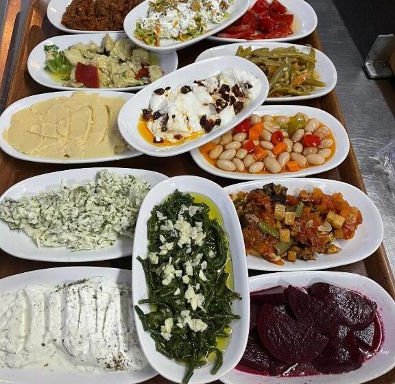 בית מלון כפרי Otantik Tas Ev