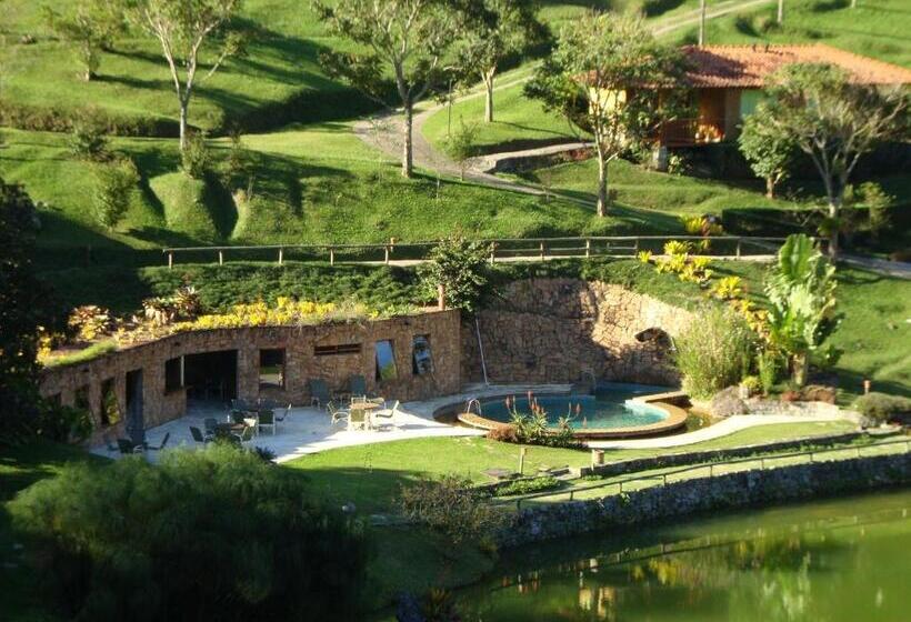 فندق Parador Lumiar