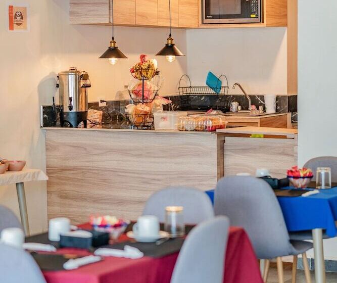 ホテル Central Merida By Kavia