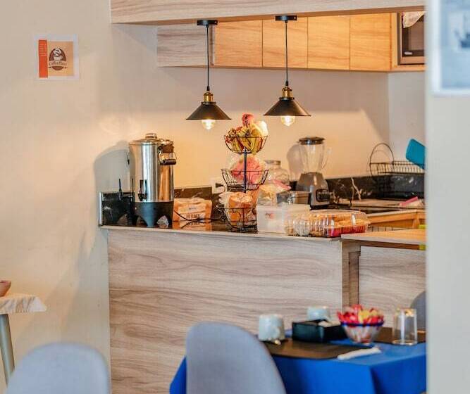 ホテル Central Merida By Kavia