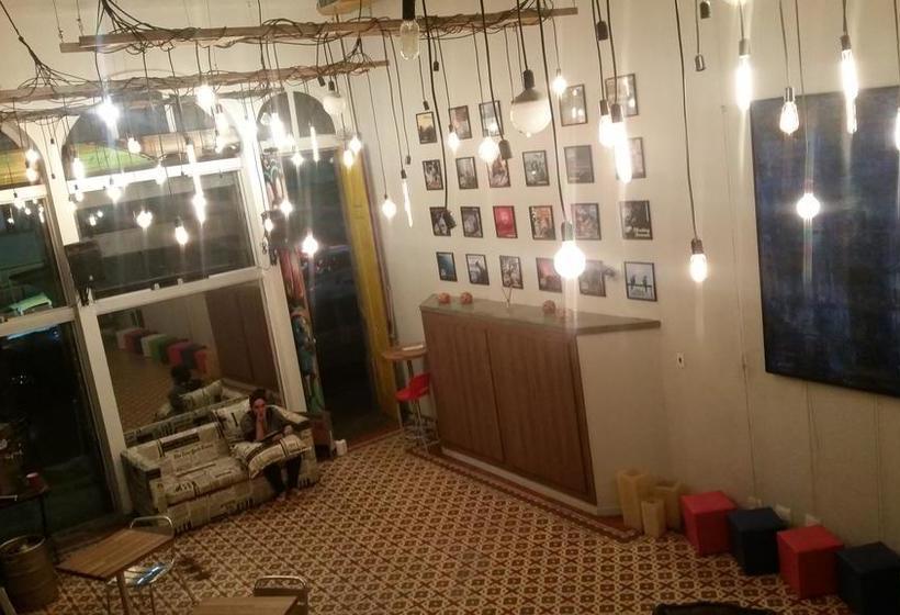 هتل Clã Destinos Hostel