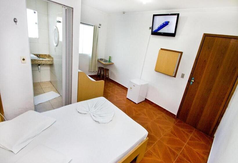 Отель Don Carlo