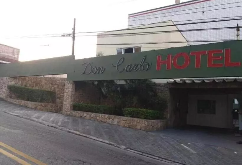 Hotelli Don Carlo