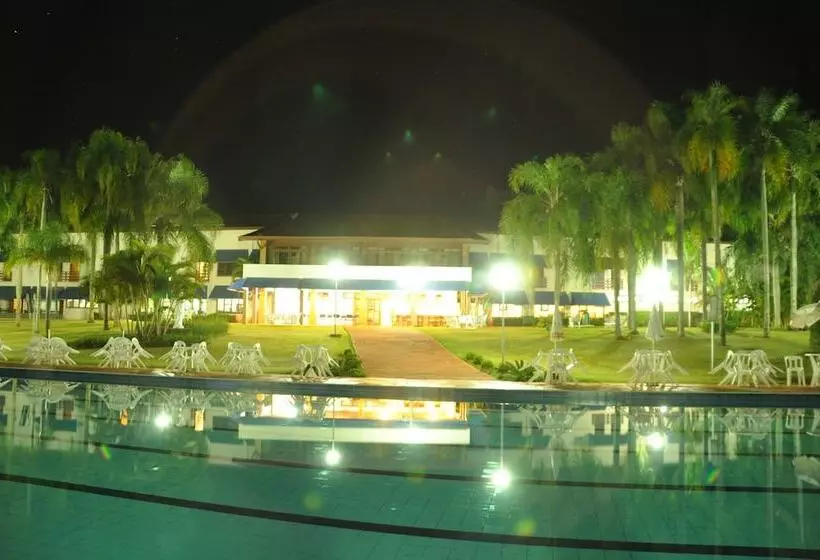 Hotelli Península Internacional