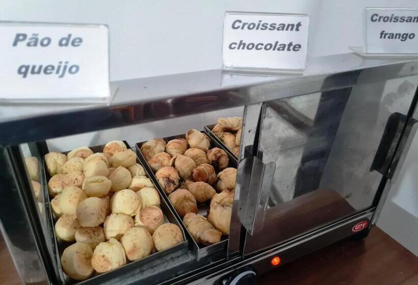 فندق Pousada Flores Do Lázaro