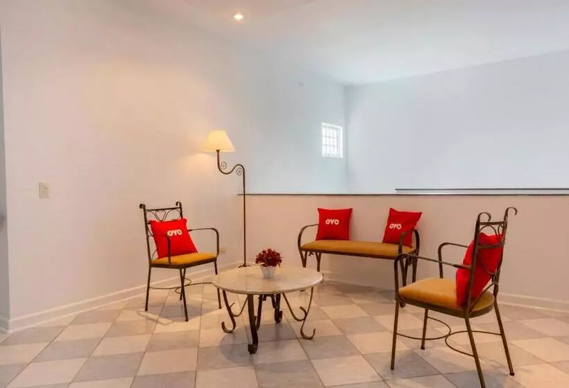 OYO Hotel Cosmópolis