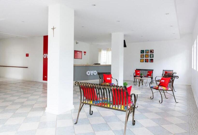 OYO Hotel Cosmópolis