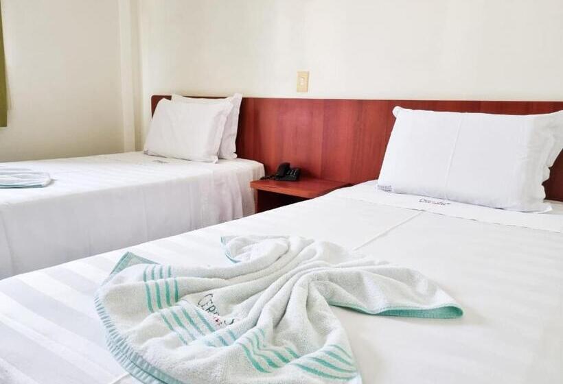 هتل Cerrados Park