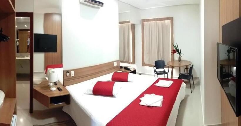 酒店 Guines Palace