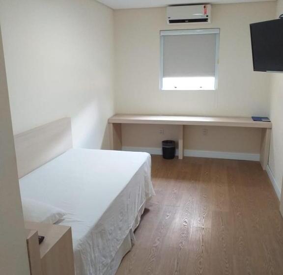 ホテル Hetropolis