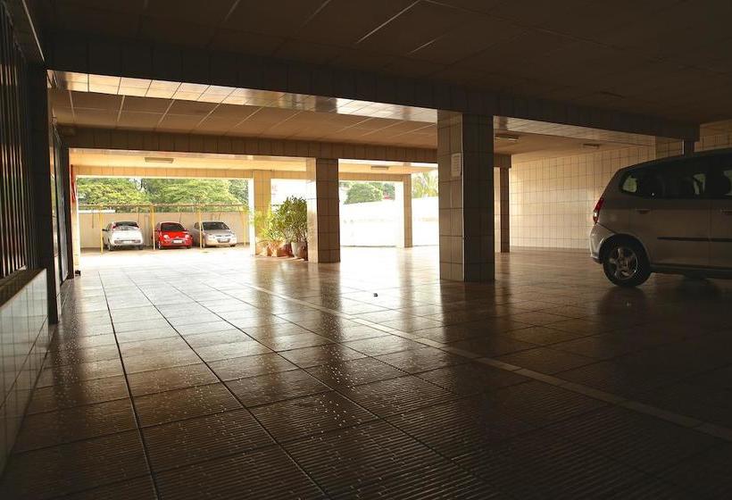 בית מלון כפרי Royal Park