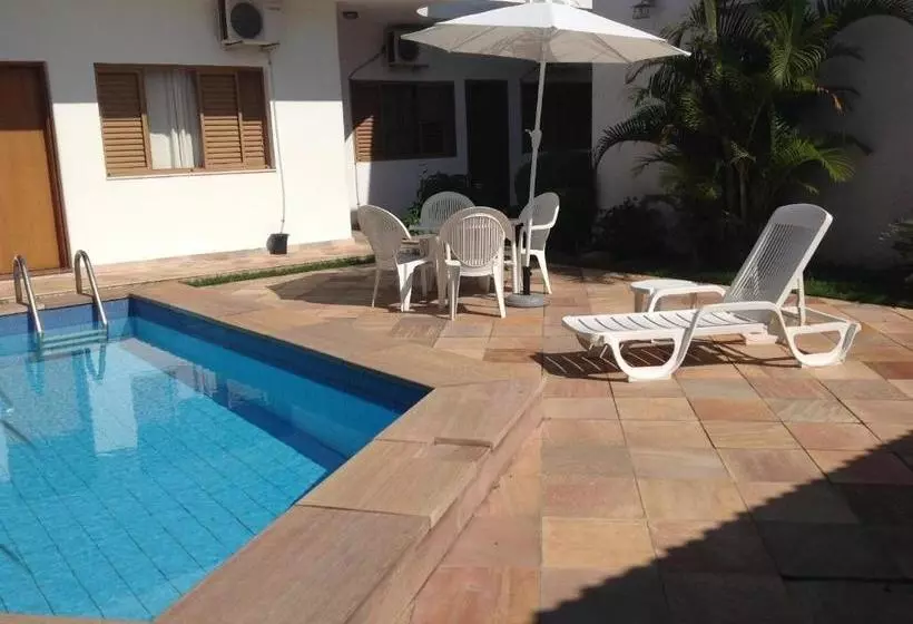Hotelli Samambaia Executive