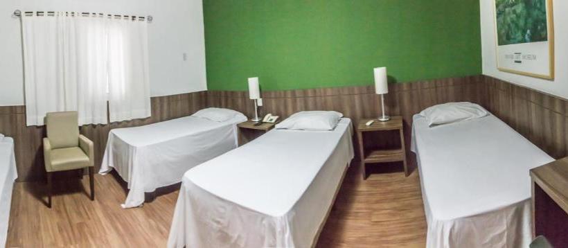 Отель Samambaia Executive