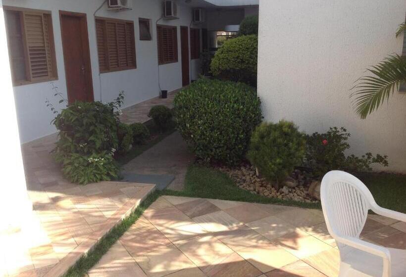 Отель Samambaia Executive