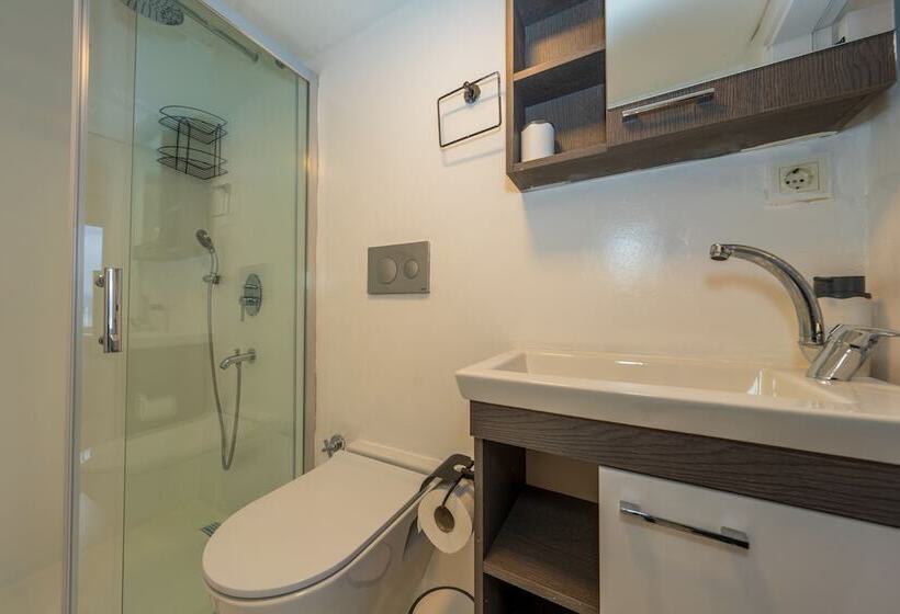 هاستل Downtown Fethiye Suites