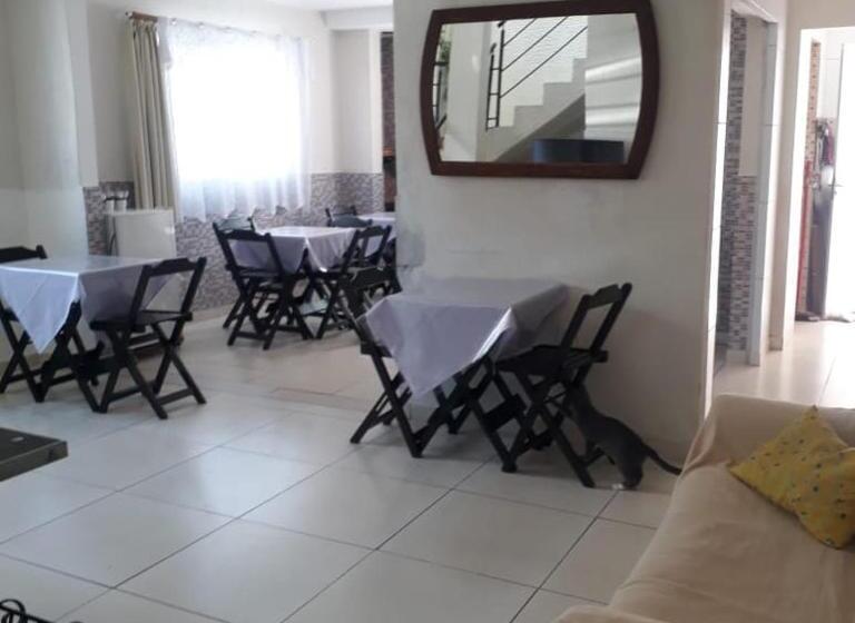 تختخواب و صبحانه Mariba S Pousada