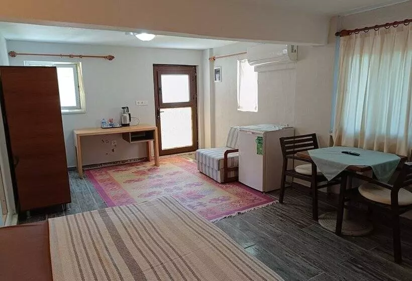 Hotel Sevgi 3