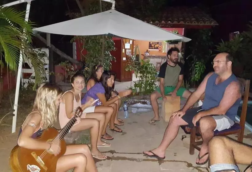 Imbassaí Pousada Hostel Lujimba