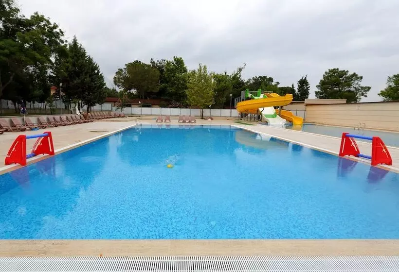 استراحتگاه Rizom Tatil Koyu
