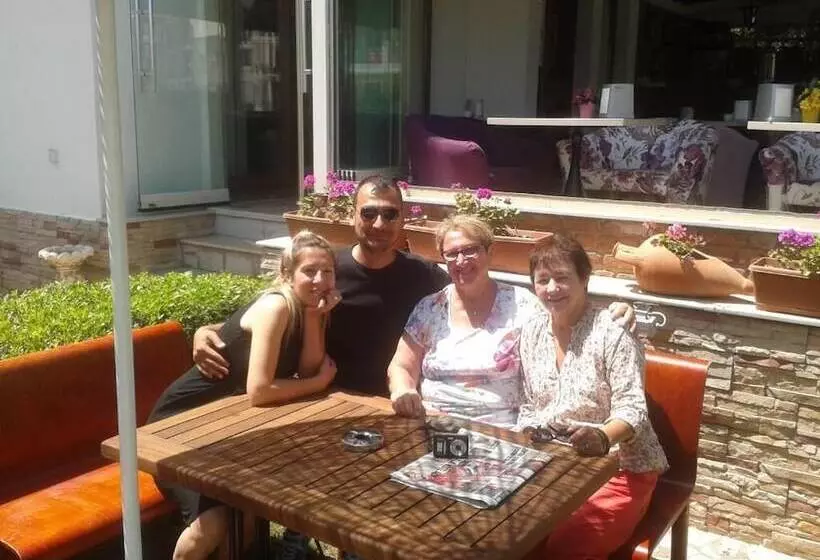Akpinar Otel Cesme