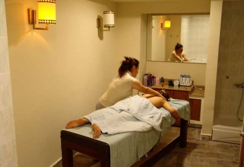 Grand Ozeren Otel & Spa