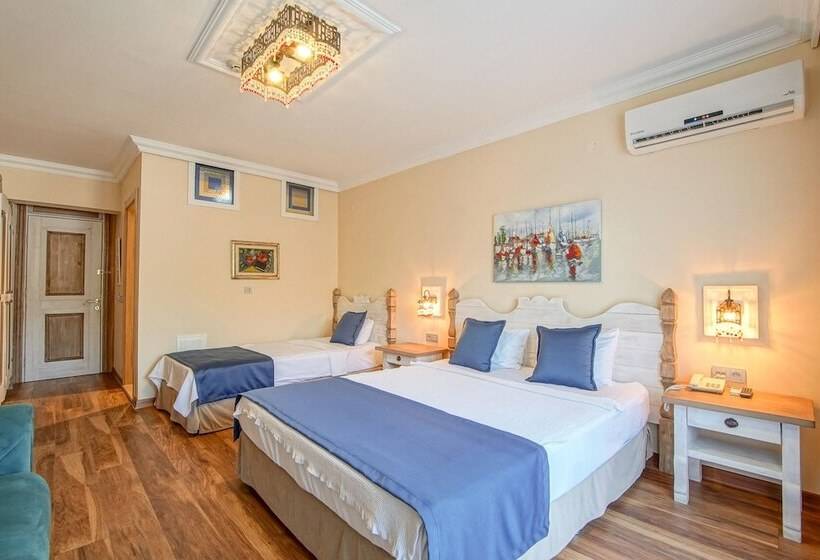 Hotel My Marina Select