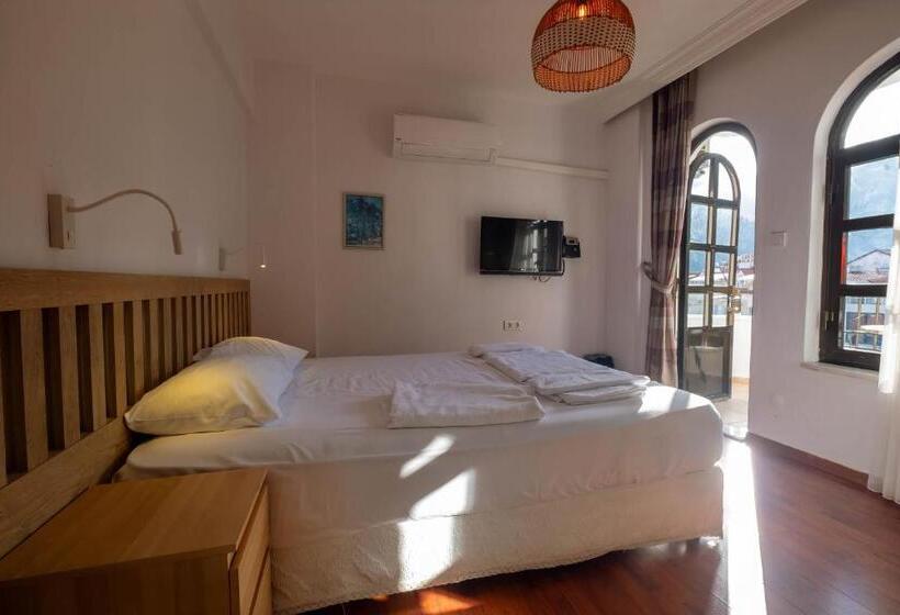 בית מלון כפרי The Diplomat