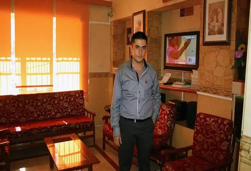 هتل Yunus