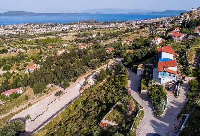 Mavi Keci Otel