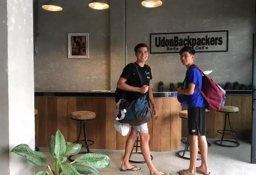 هاستل Udonbackpackers Beds And Cafe