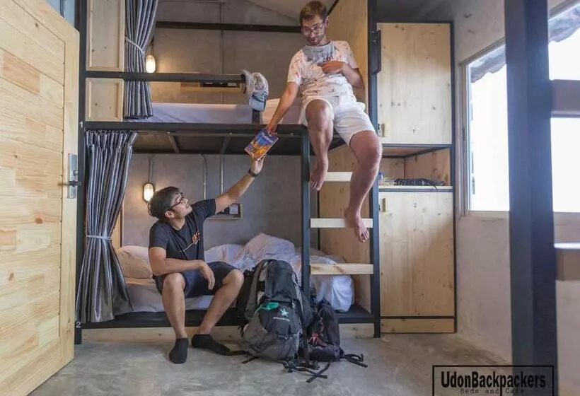 هاستل Udonbackpackers Beds And Cafe