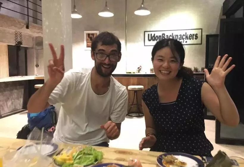 هاستل Udonbackpackers Beds And Cafe
