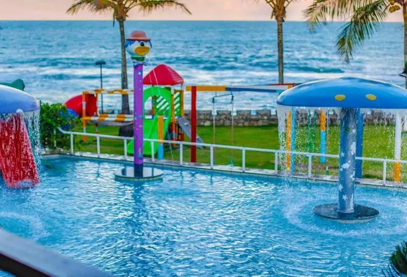 ホテル Costa Cabralia