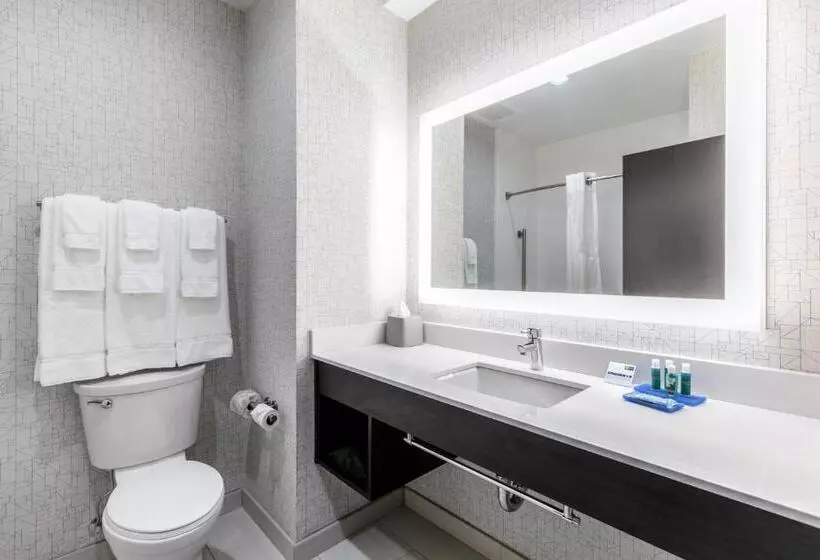 ホテル Holiday Inn Express & Suites Jersey City North   Hoboken, An Ihg