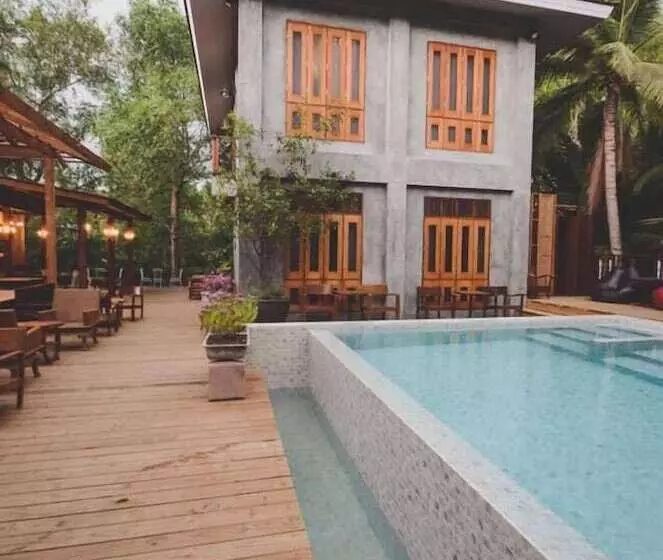 ホテル House Of Passion Amphawa