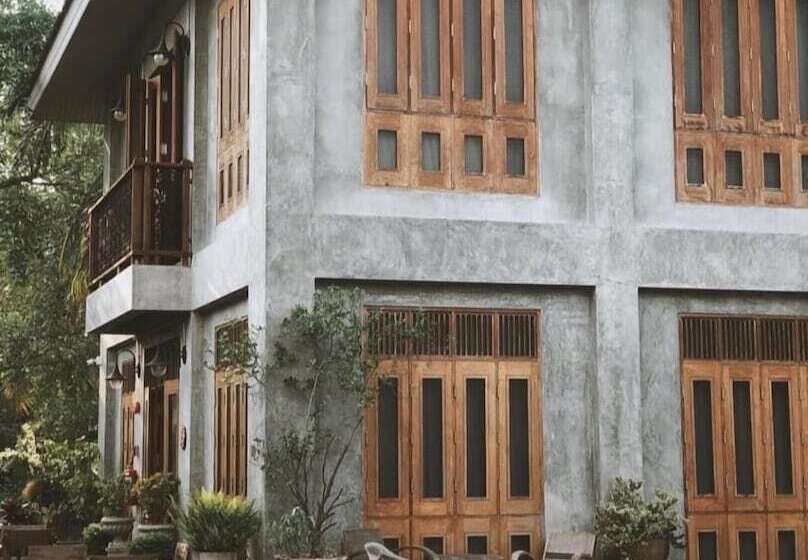 فندق House Of Passion Amphawa