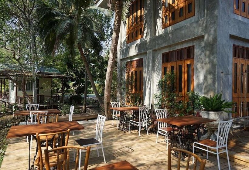 فندق House Of Passion Amphawa